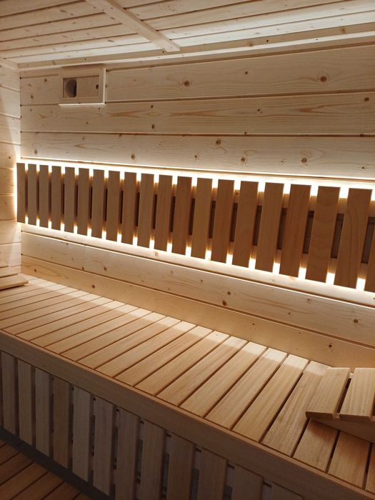 Sauna 230 x 230 cm duża witryna piec harvia wall kamienie