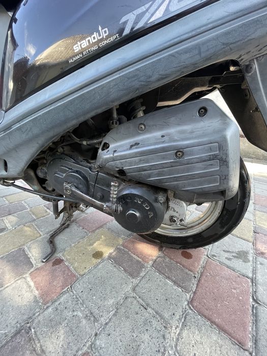 Продам скутер Honda tact 24