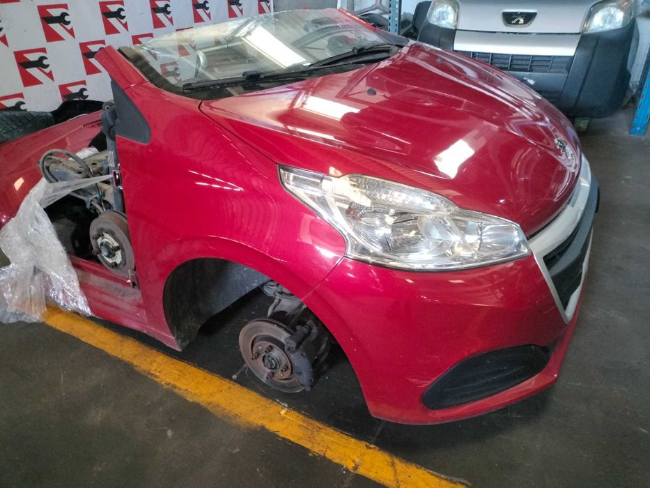 Frente Completa Peugeot 208 1.6 eHDi 2017 #F82