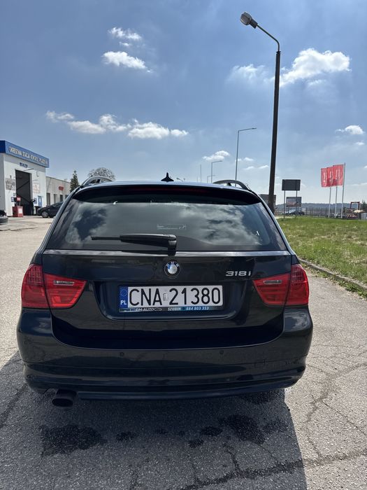 BMW E91 318i 2009r.