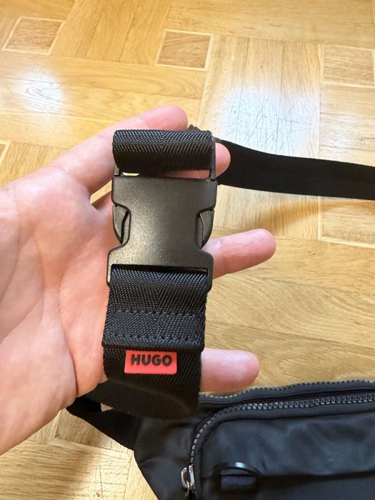 Чоловіча сумка-бананка Hugo Boss оригінал