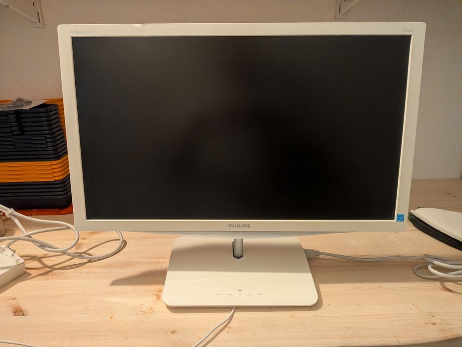 Monitor Philips Brilliance 239C - 23 polegadas447179573702184960