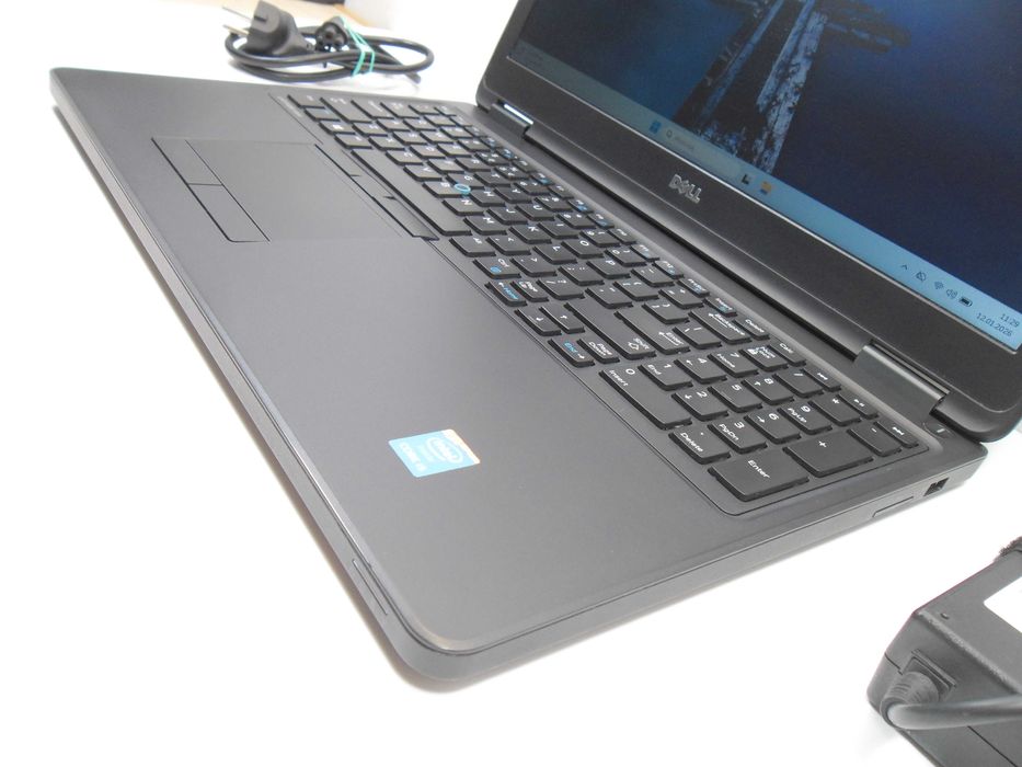 Laptop Dell e5550 biznesowy 15.6 i5/16GB/SSD/W11 Gwar. rok FV23