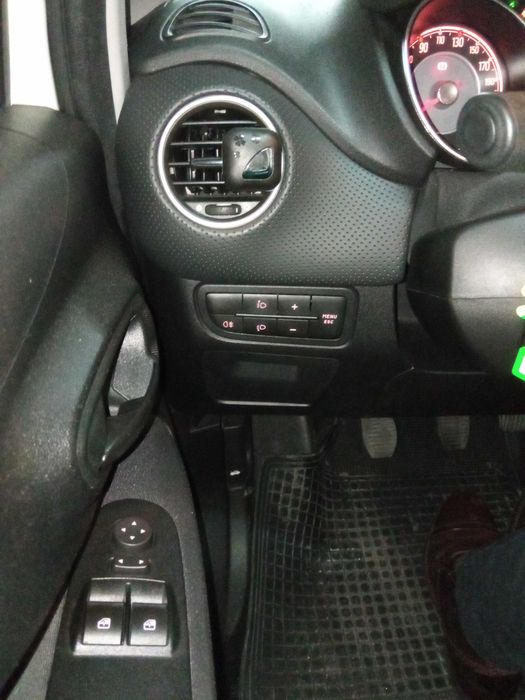 Fiat Punto Evo, 1.2 My Life, 66.728km, nacional, 1 dono