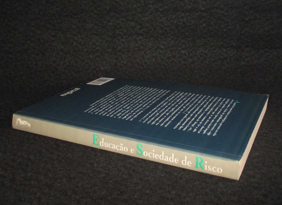 Livro Educação e Sociedade de Risco Maria Manuela Machado da Silva 1ª edição 1993