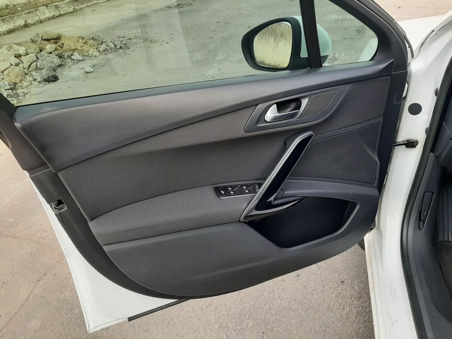 Peugeot 508 2012года