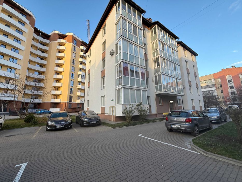 Продаж 2-кімнатної квартири в цегляному однопід’їзному будинку