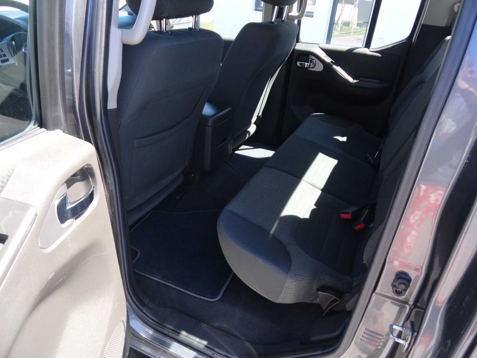 Nissan Navarra - D40 190cv