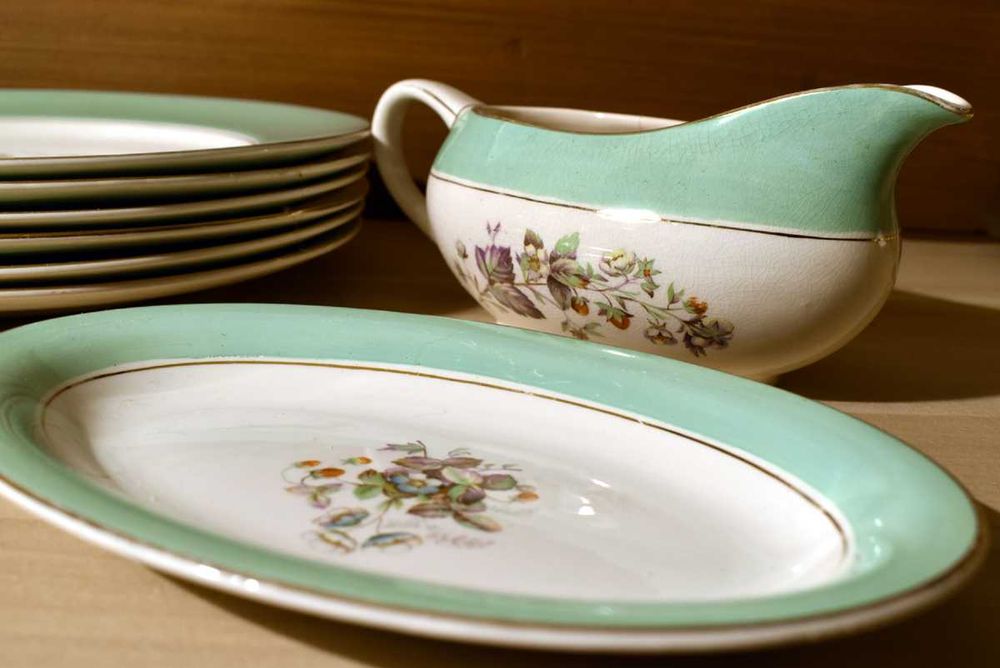 Zestaw obiadowy DUCAL CROWN „Strawberry fair”, ręcznie malowany, 1920r