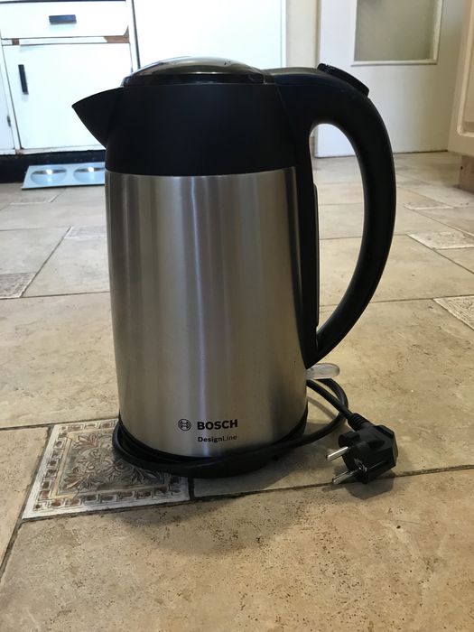 електрочайник BOSCH TWK3P420