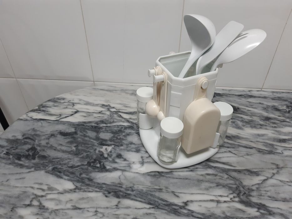 Conjunto de cozinha444630887983360002