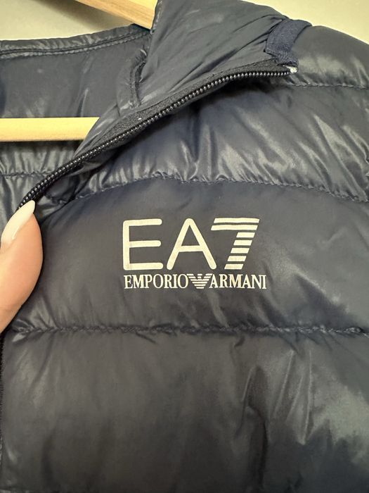 Куртка жіноча Emporio Armani розмір S пуховик