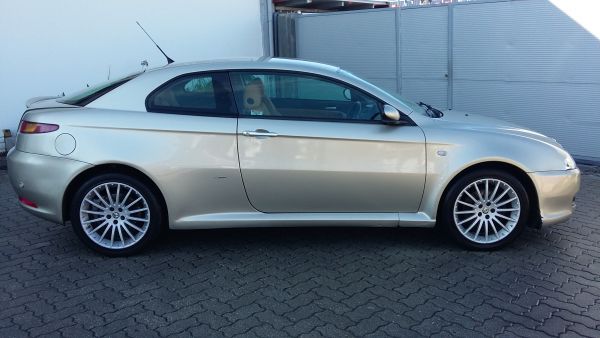 Para Peças Alfa Romeo Gt (937)