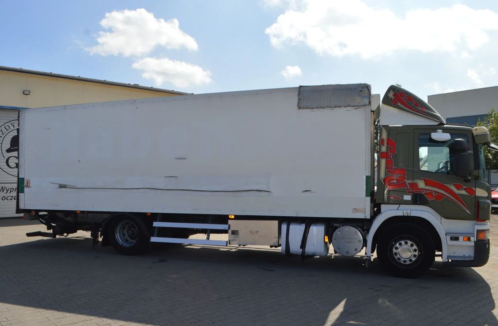 Scania Scania P 310  GDAŃSK [14883]P 310, winda 2t. zabudowa 8/2,5/2,1 Euro4, ład. 6,4 t.