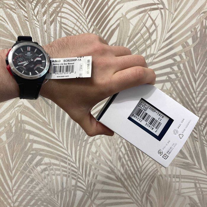 Casio EDIFICE Windflow ECB2200P-1ACR, карбоновый корпус, Bluetooth