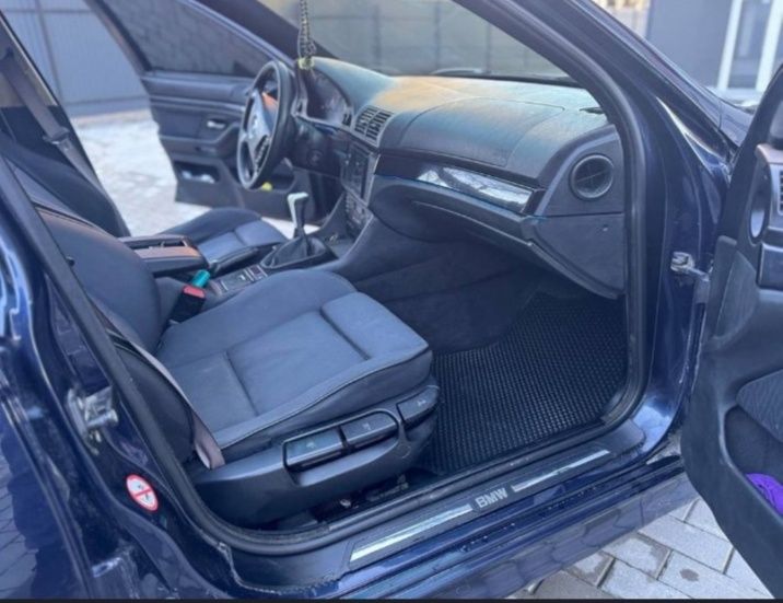 BMW 2002 рік 2.2(М54В22) ручка.