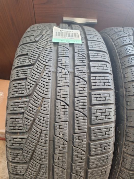 Opony zimowe Pirelli Sottozero 235 40 r19 96V