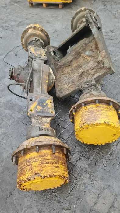 Запчастини до навантажувачів Liebherr l576 , l566, ковш,осі,L544 ,L554
