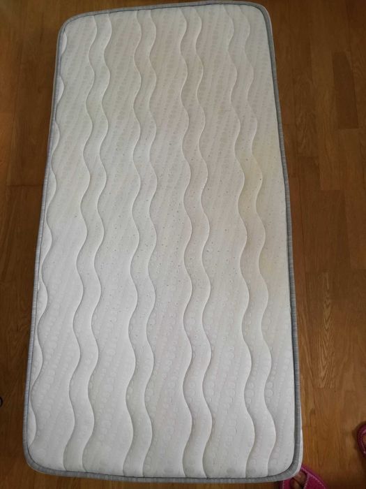 Cama casinha montessouri