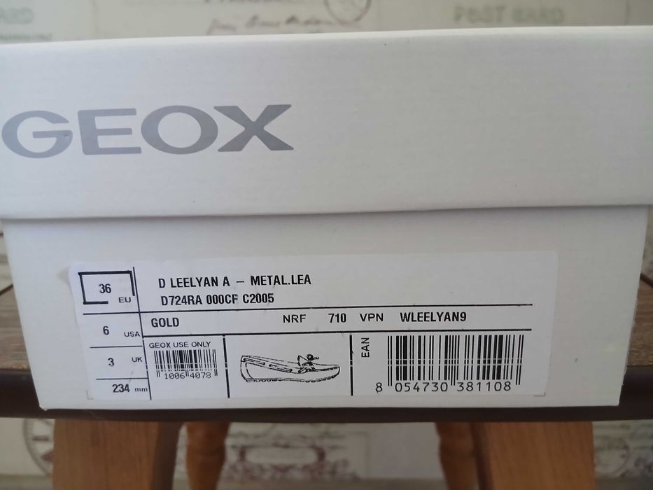 Шкіряні мокасини GEOX
