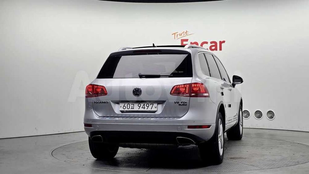 2014 Volkswagen New Touareg V6 3.0 TDI Bluemotion 7P5