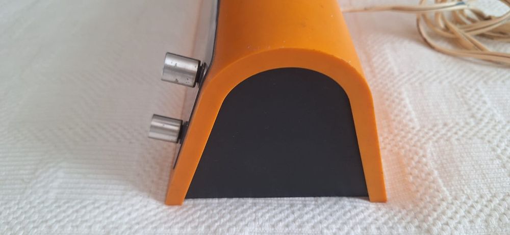 Rádio despertador Nordmende, vintage