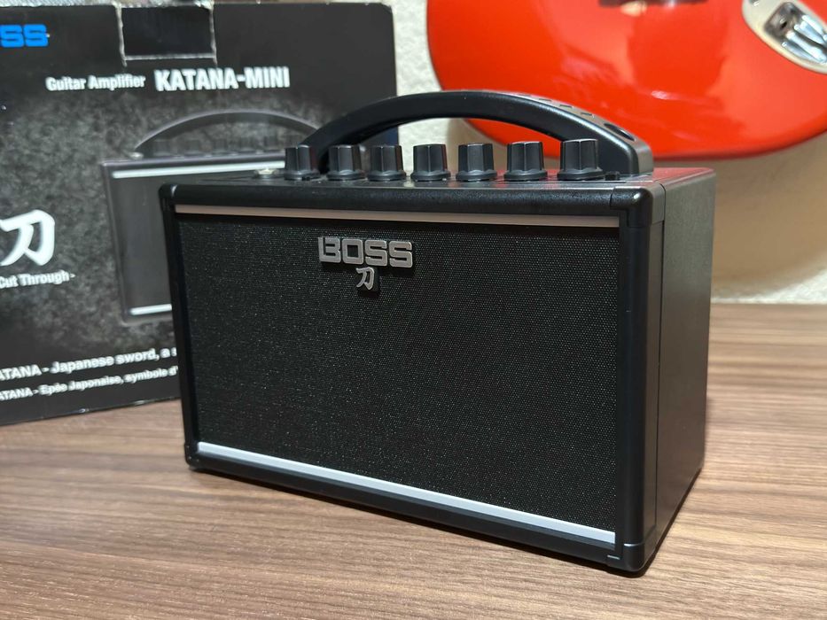 Boss Katana Mini | Excelente Estado | Caixa Original