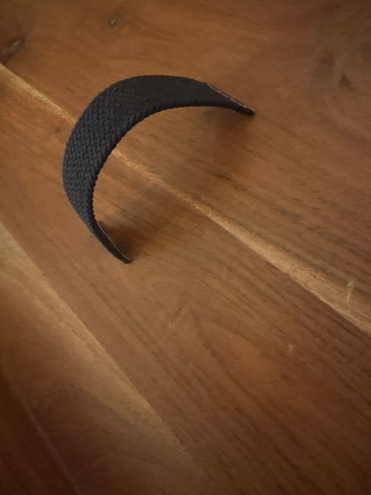 Bracelete solo entrançada apple meia noite (preta) de 42mm - tamanho 5