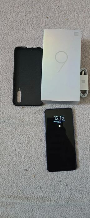 Xiaomi Mi 9 - 6GB - 6,39''