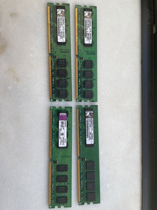 Original Kingston 2GB RAM Memory64739572503426120