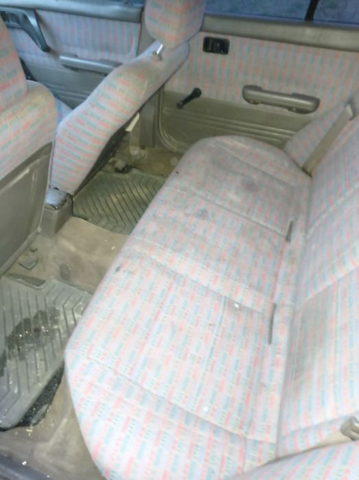 Продам мазду в гарном стани