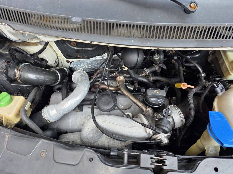 Sprzedam vw t5 sprawny