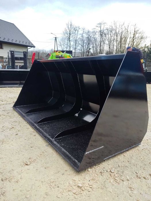 Pancerna Łyżka objetosciowa do tura łycha szufla EURO/SMS/MX