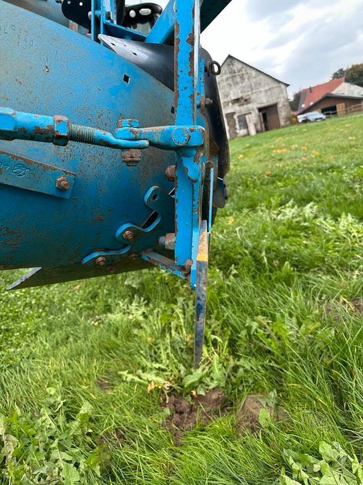 Продам оборотний плуг Lemken EurOpal 7