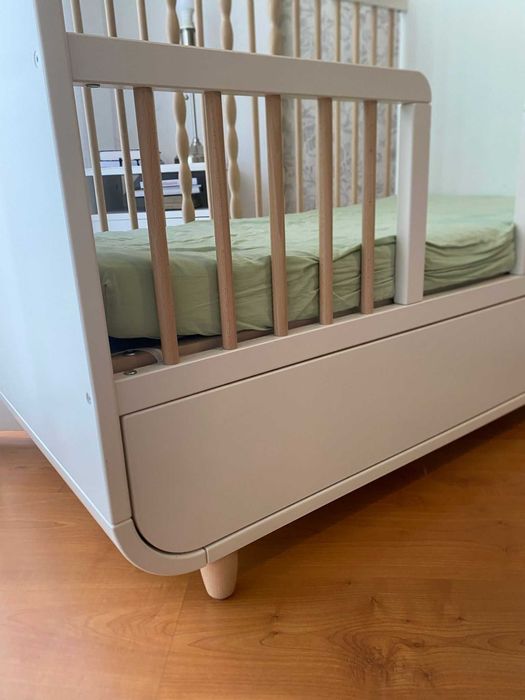 Berço com gaveta branco