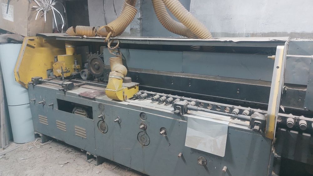 Продається чотирьохсторонній верстат.