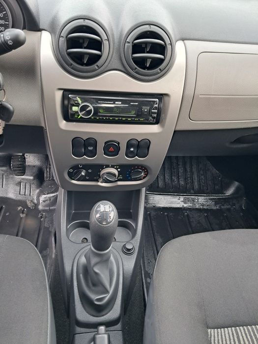 RENAULT Dacia SANDERO 2011р. Бензин  Пробег- 140т.км ГЕРМАНИЯ ОБСЛУЖЕН