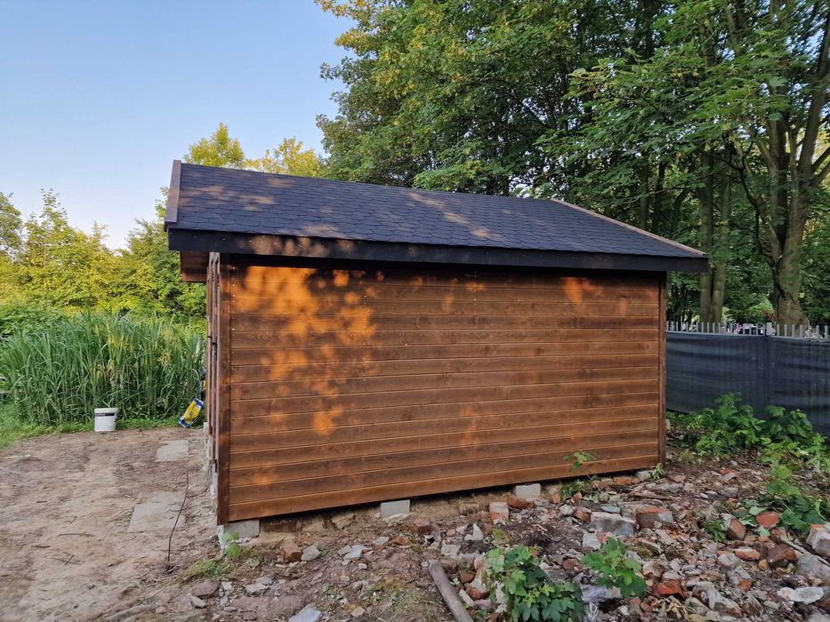 Domek Letniskowy z Pomieszczeniami 4x4m