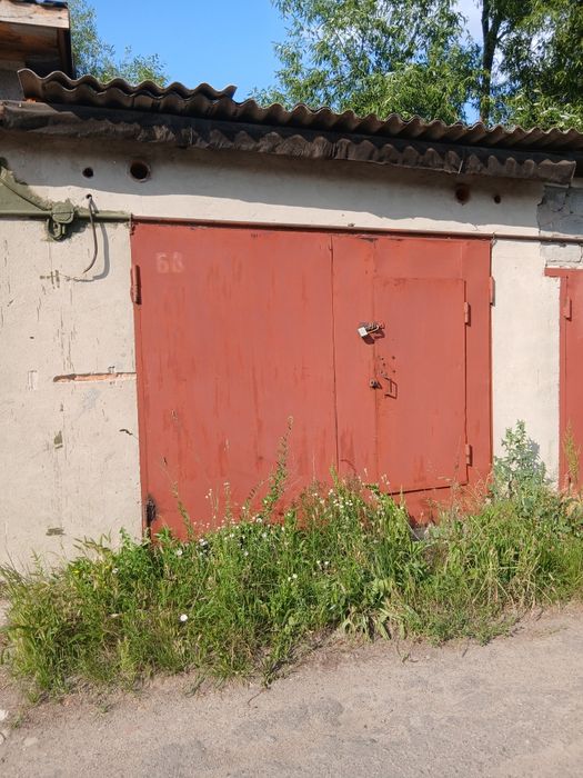 Продам капітальний гараж в кооперативі ,, Мотор,,