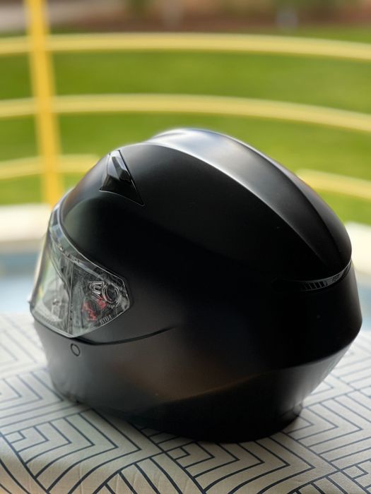 Capacete pista AGV