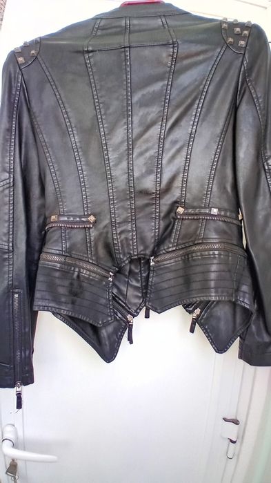 Casaco pele sintética estilo motard