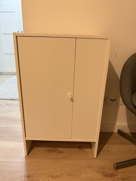 Szafka biala komoda