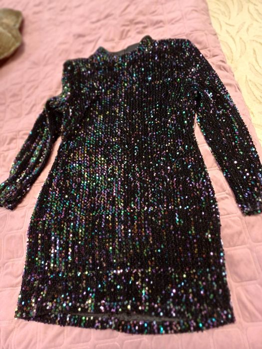 Плаття з пайєтками