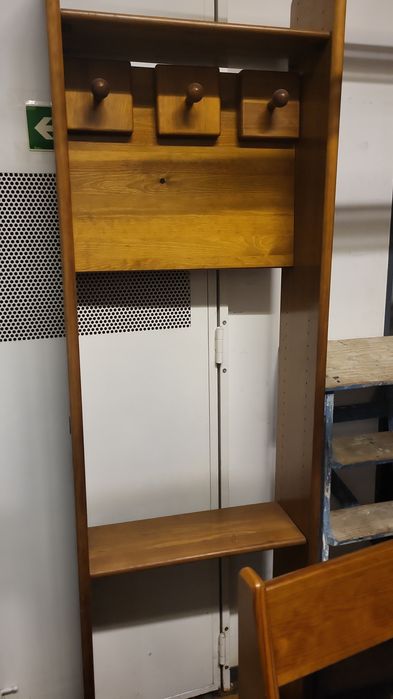 Bengaleiro e movel lateral cerne