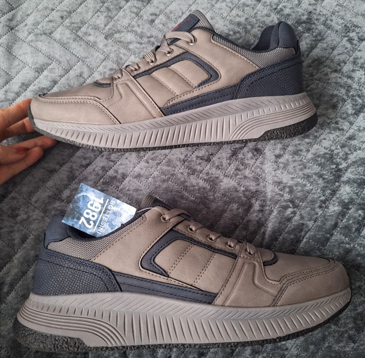 Buty sportowe adidasy Bottesini 1982 rozm.44