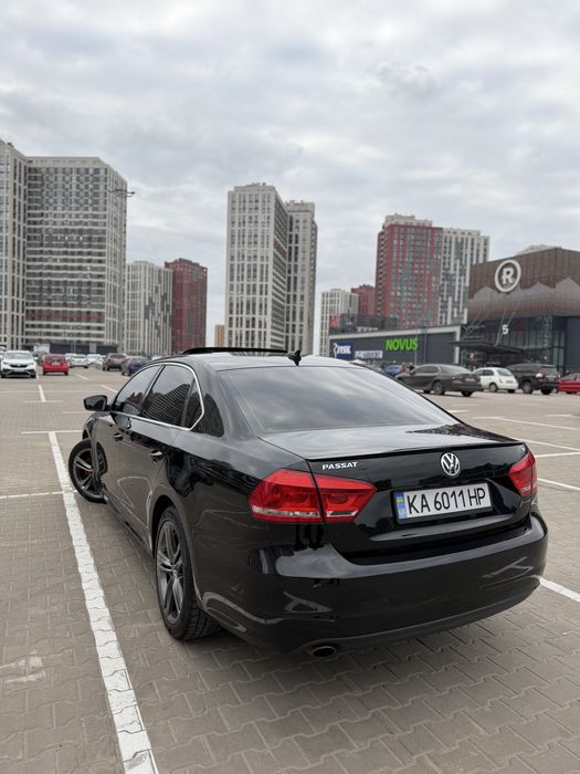 VOLKSWAGEN Passat В7 2013 2.5 газ бензин