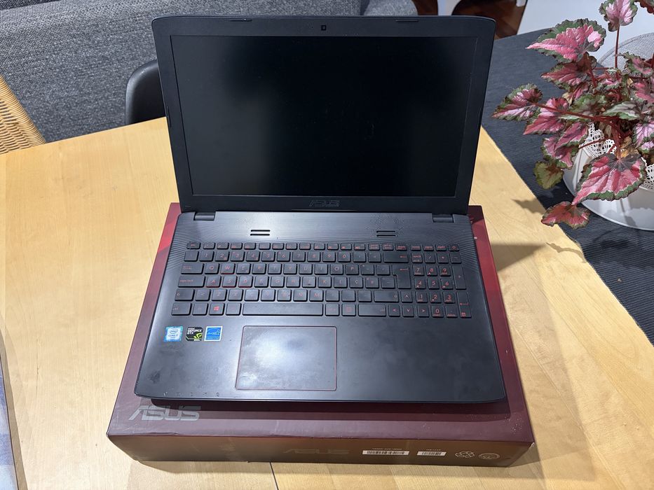 Portátil ASUS i7 | 16GB RAM | SSD + 1TB HDD | GTX 950M 4GB