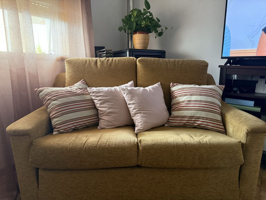 Sofa usado em bom estado