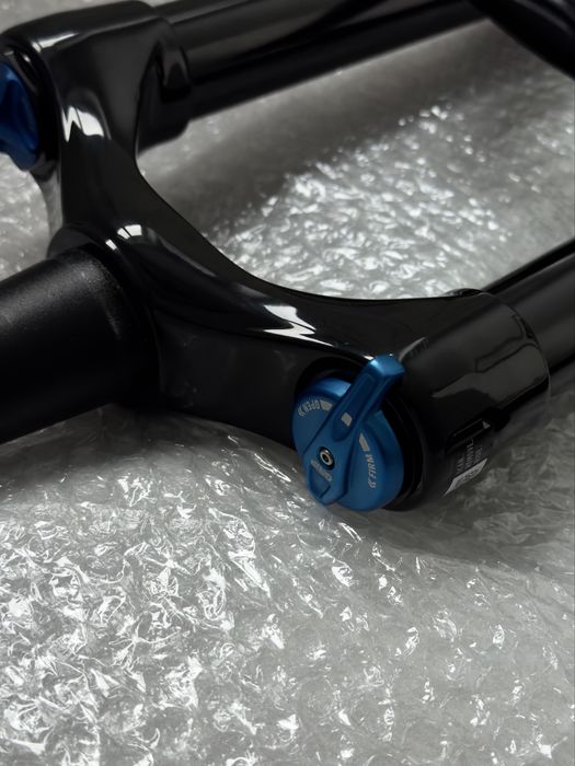 Suspensão Fox 36 Rhythm 160 Grip