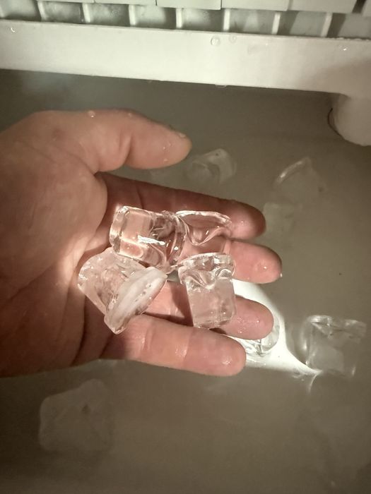 Льодогенератор-Ледогенератор Професійний Brema CB184AHC Італія !!!